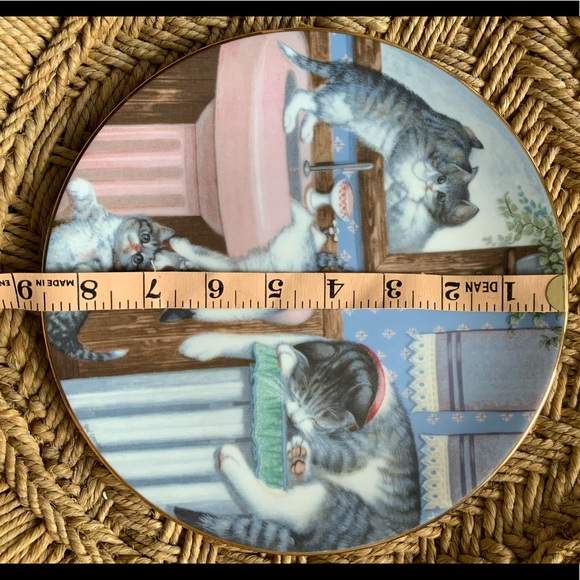 Mischief Makers - Collector Plate - Picture 7 of 8